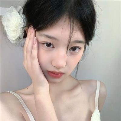 深郁之蓝